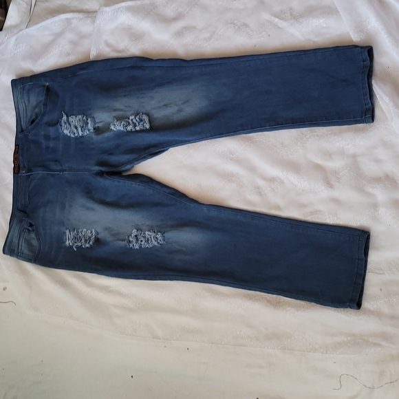 Toxic Rose Distressed Jeans Size 22 - Picture 1 of 10